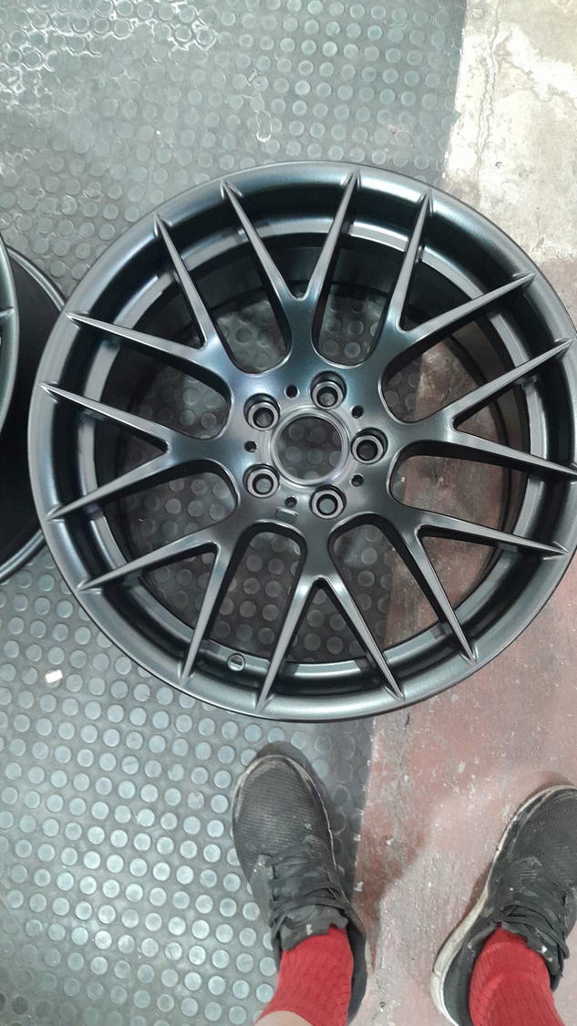 Workshop photo 0029 alloy wheel refurbishment photo