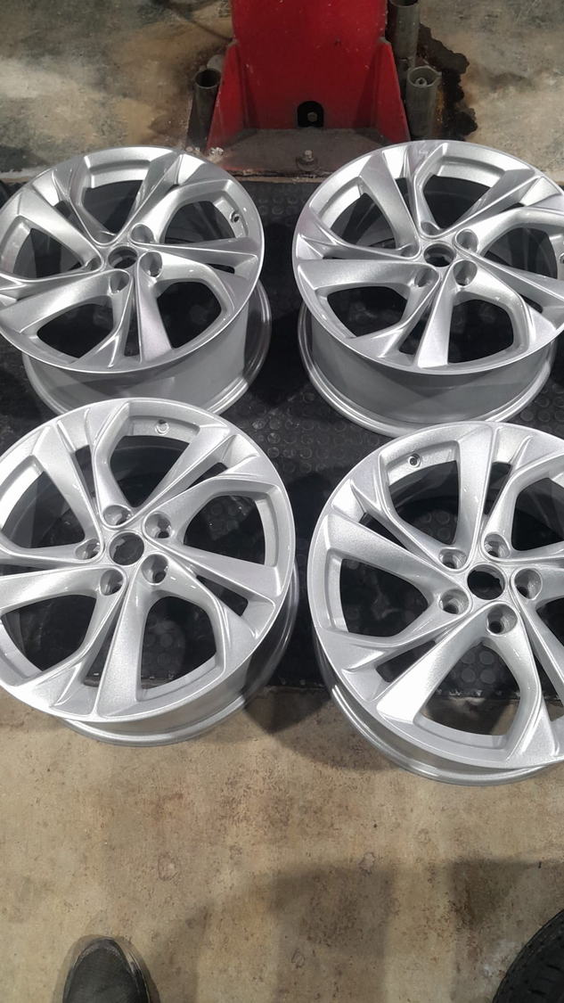 Workshop photo 0022 alloy wheel refurbishment photo