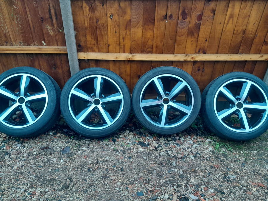 Tyre Set 1 photo 2 alloy wheel refurbishment photo
