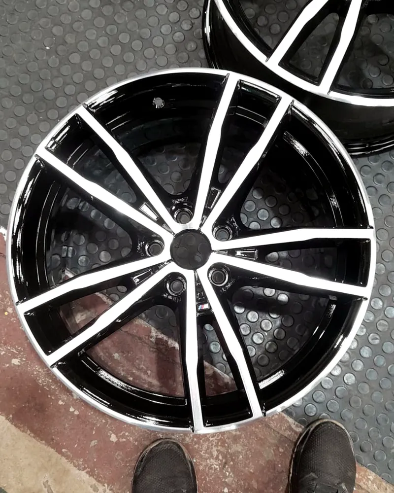 Gloss split-spoke set